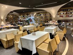 -钟书阁(珍园店)