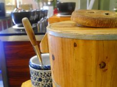-君来湖滨饭店·玫瑰园