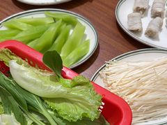 -誉龙凤鸡煲(南联店)