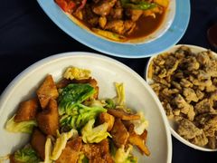 -伊带伊路新疆美食府(呼家楼店)