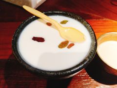 新疆手工老酸奶-楼兰新疆主题餐厅(悠方店)