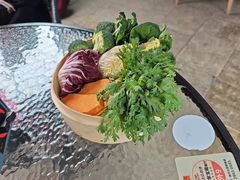 -老鼎万春卤菜(五代传承创始老店)