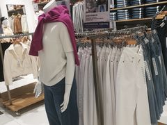 -优衣库(广州天河领展广场店)