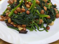 -溢心园香河肉饼总店