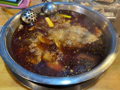 -肖肖酸萝卜鱼火锅(总店)