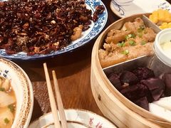 -黄桷树曹家私房菜(江与城店)