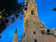 -皮拉尔圣母圣殿主教座堂