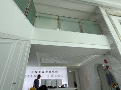 -小梨专业脱毛连锁机构
