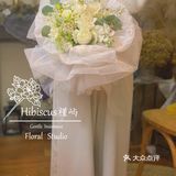 终于花材到了，加个班包花