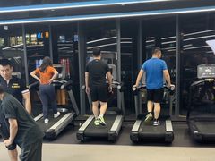 -超鹿运动(五四路恒力城店)