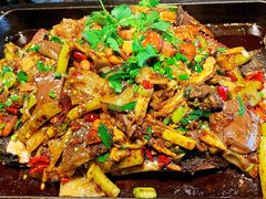 乌江鱼-俏巴妹烤鱼香锅(奥体店)