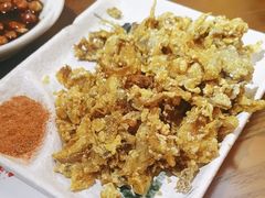 -盾亚新疆餐厅(松江万达广场店)