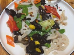 -老姑砂锅·烧烤天津菜(体北道店)
