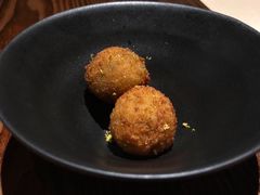 炸意大利米饭丸子-Mercato莫卡多露台餐厅与酒吧(K11店)