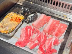 -蓉城四海黑牛烤肉海鲜自助餐厅(宜兴宝龙店)