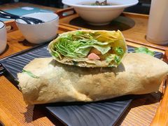 -八月美食小馆(银泰城总店)