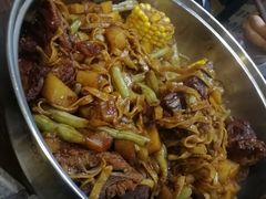 -内蒙焖面大盆骨餐馆(山大路店)
