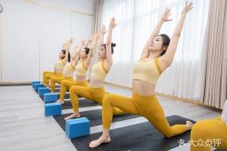 -亚太瑜伽普拉提学院