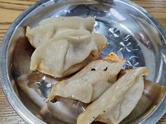 -黄阿姨锅贴大王(万航渡路店)