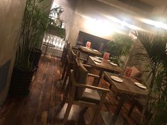 -HIGH FIVE哈福手工汉堡(桂林路店)