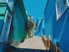 -百里峡七彩艺术小镇