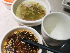 -左庭右院鲜牛肉火锅(浦江欢乐颂店)