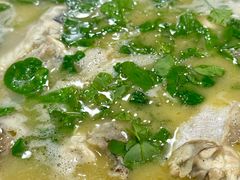 河豚鱼汤-沪依小酒馆心意菜