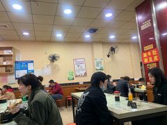 大堂-巧酱府重庆砂锅大全