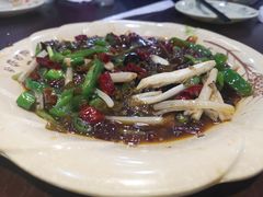 火爆黄喉-易老九江湖菜(北滨一路店)