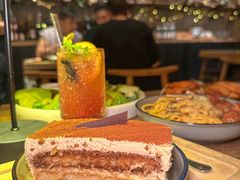 -Common Table · Brunch & Coffee