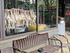 -御霞苑泥烩鸡休闲农庄