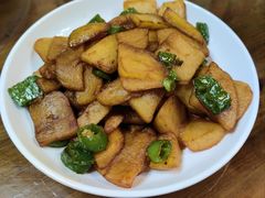 -芦茨金富饭庄·25年老字号·专做稻草鸡