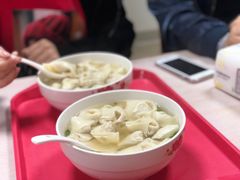 小馄饨-周震馄饨