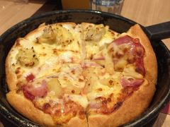 -必胜客(WOW中心城店)