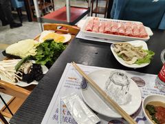 -楼外楼大刀肉传统火锅居(幸福街店)