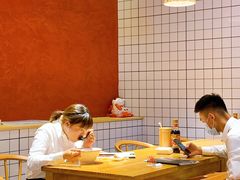 大堂-八二小区抄手(龙湖上城天街店)