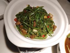 -小菜园新徽菜(镇江丹阳吾悦店)