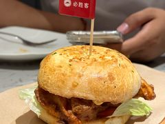 -必胜客(泰盛广场店)