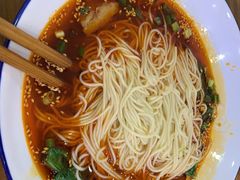 -重庆小面·抄手(解放碑好吃街店)