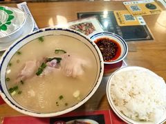 老妈蹄花-易老妈蹄花.特色川菜(人民公园总店)