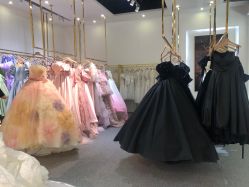 点击看大图 -喜爱高定婚纱摄影