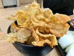 炸支竹-为什么牛潮汕牛肉火锅(万胜广场店)