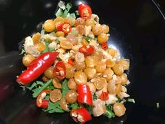 -销魂美蛙鱼头火锅(上海首店)