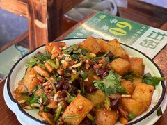 -贵厨酸汤牛肉(花果园国际中心店)