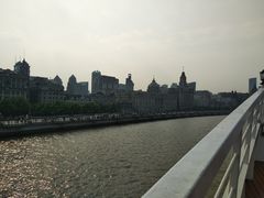 -黄浦江游览十六铺3号码头网红自助餐