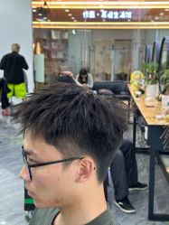 -藤野造型烫染·漂发