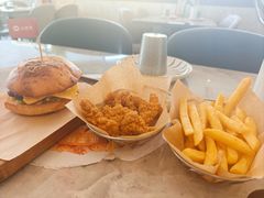 -必胜客(港悦广场店)