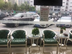 -美酷口腔牙齿矫正(江桥万达店)