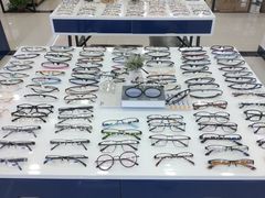 -三叶眼镜城·好视力眼镜店