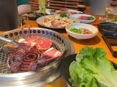 -拾勝牛·江景安格斯烧肉放题(江湾阳光天地店)